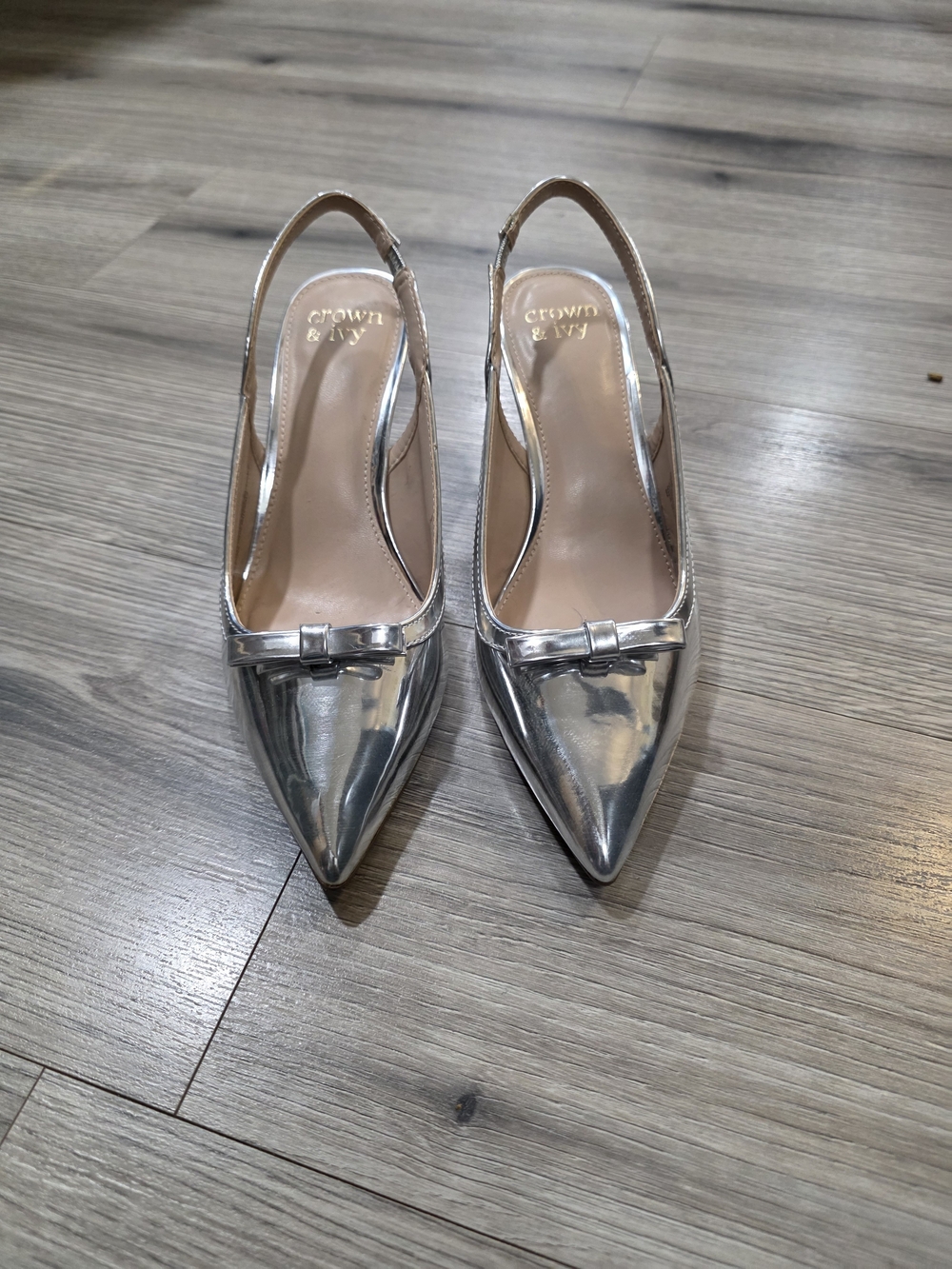 Crown & Ivy Silver Pointed-Toe Slingback Mules with Bow
